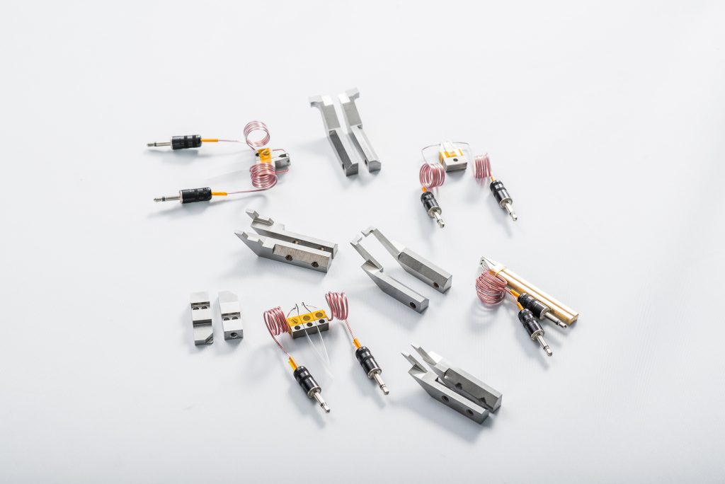 Reflow solder tips for SMT production machines